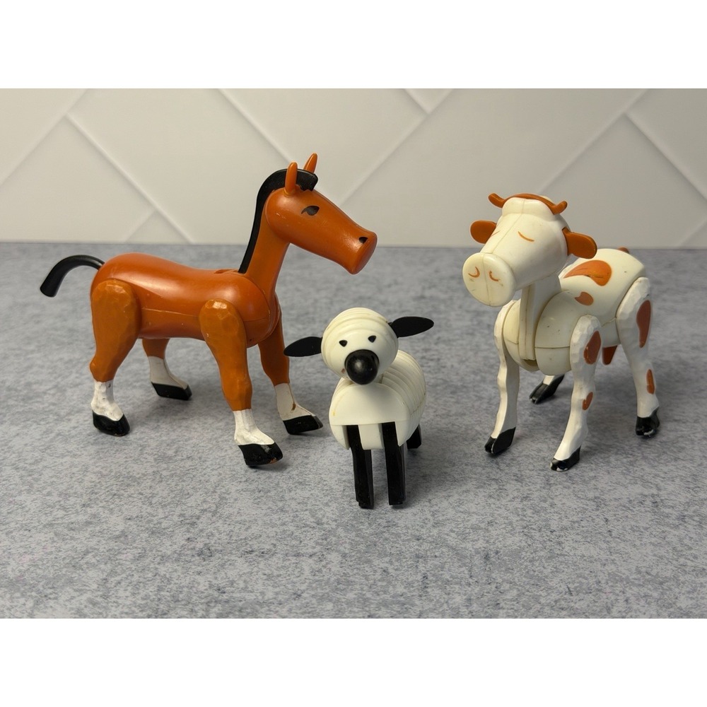 Vtg 1970s Fisher Price Little People PLAY FAMILY Farm Brown Horse, Cow And Sheep